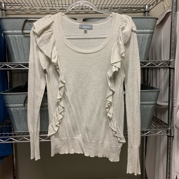 Marled Sweaters - Ruffled front and back lightweight beige sweater